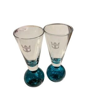 𝅺CORDIAL glasses pair Royal Caribbean logo.